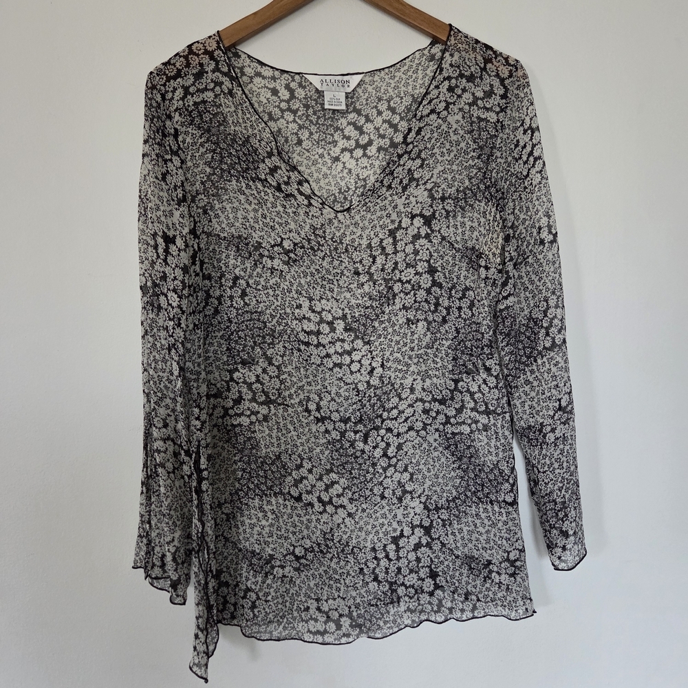 Allison Taylor 100% Silk Floral Blouse